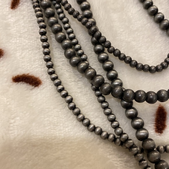 2/$20 Faux Navajo Pearl Chokers - Picture 4 of 5